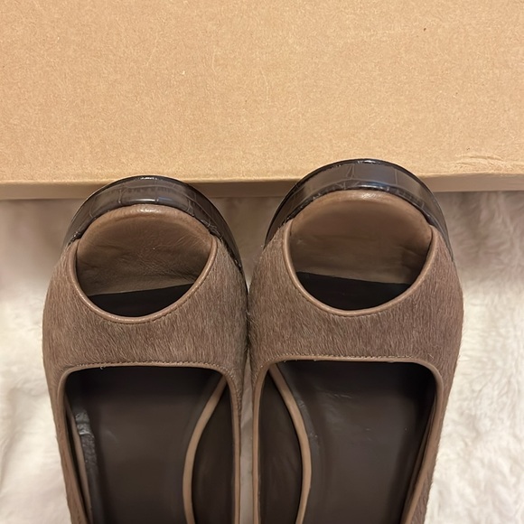 NWB Cole Haan Nike AIr 9 1/2 embossed leather peep toe heels - Picture 8 of 9